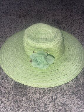 Derby Hat 🐎 Macy's Mint Green Woven Sun Hat with Floral Accent